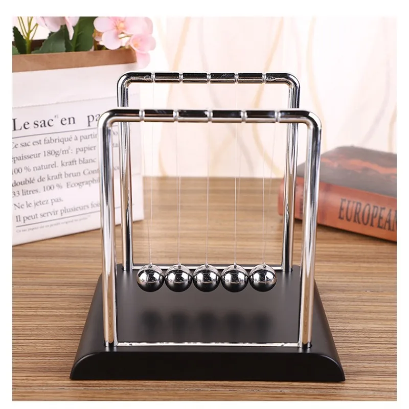 Newton Cradle Steel Balance Ba - Renewable Energy Lab recension och pris